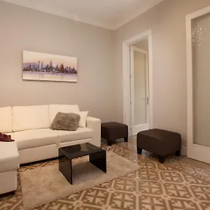 Enjoy Apartments Sofia Appartamento Barcellona